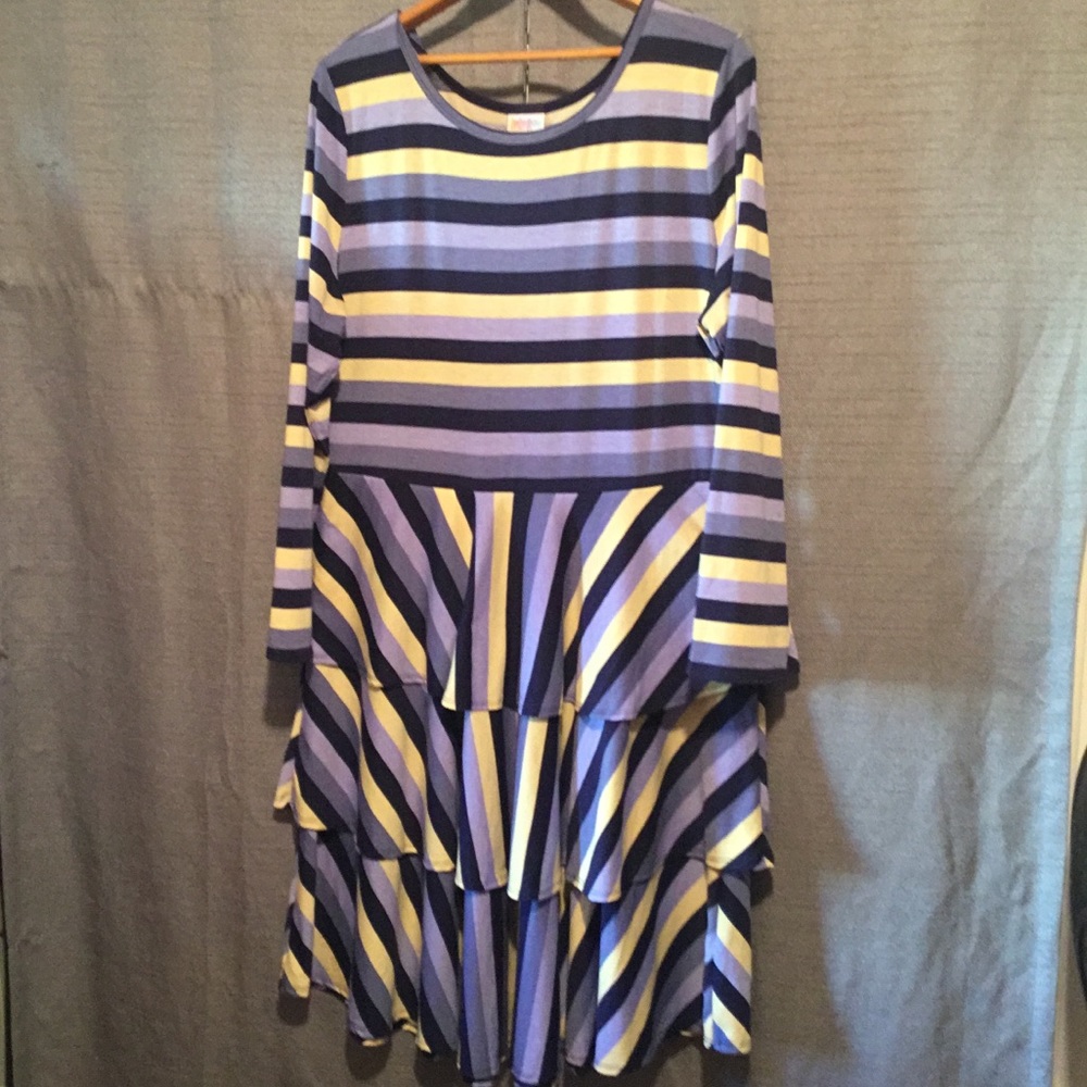 ♥️$17 SALE Lularoe dress blue & yellow Sz.3X